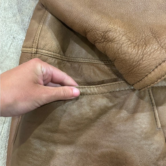 Vintage SHEARLING Men Coat Original Spanish LEATHER 48 Mid Length Sheepskin - Picture 4 of 8